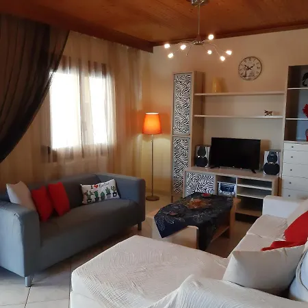 Babis Apartment Kavala Buitenkant foto